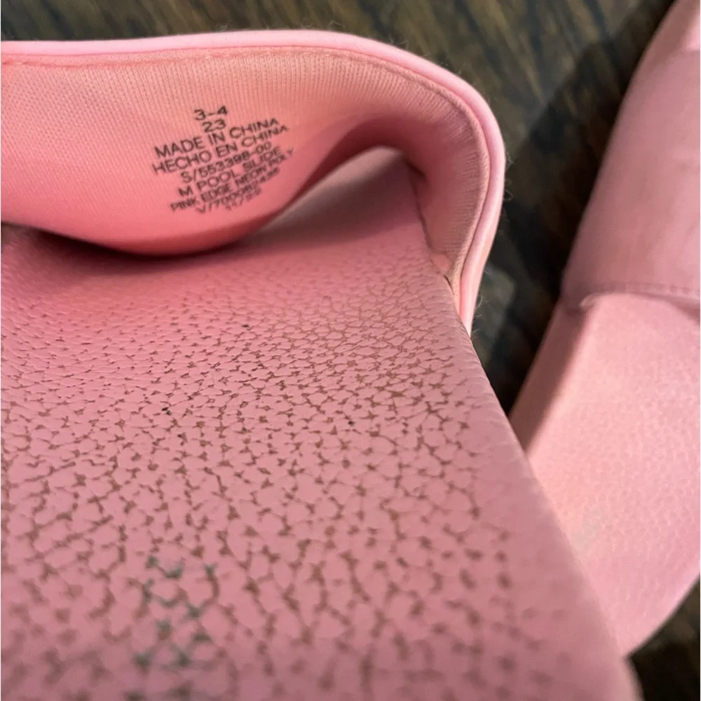 Cute Slides, Size 3-4